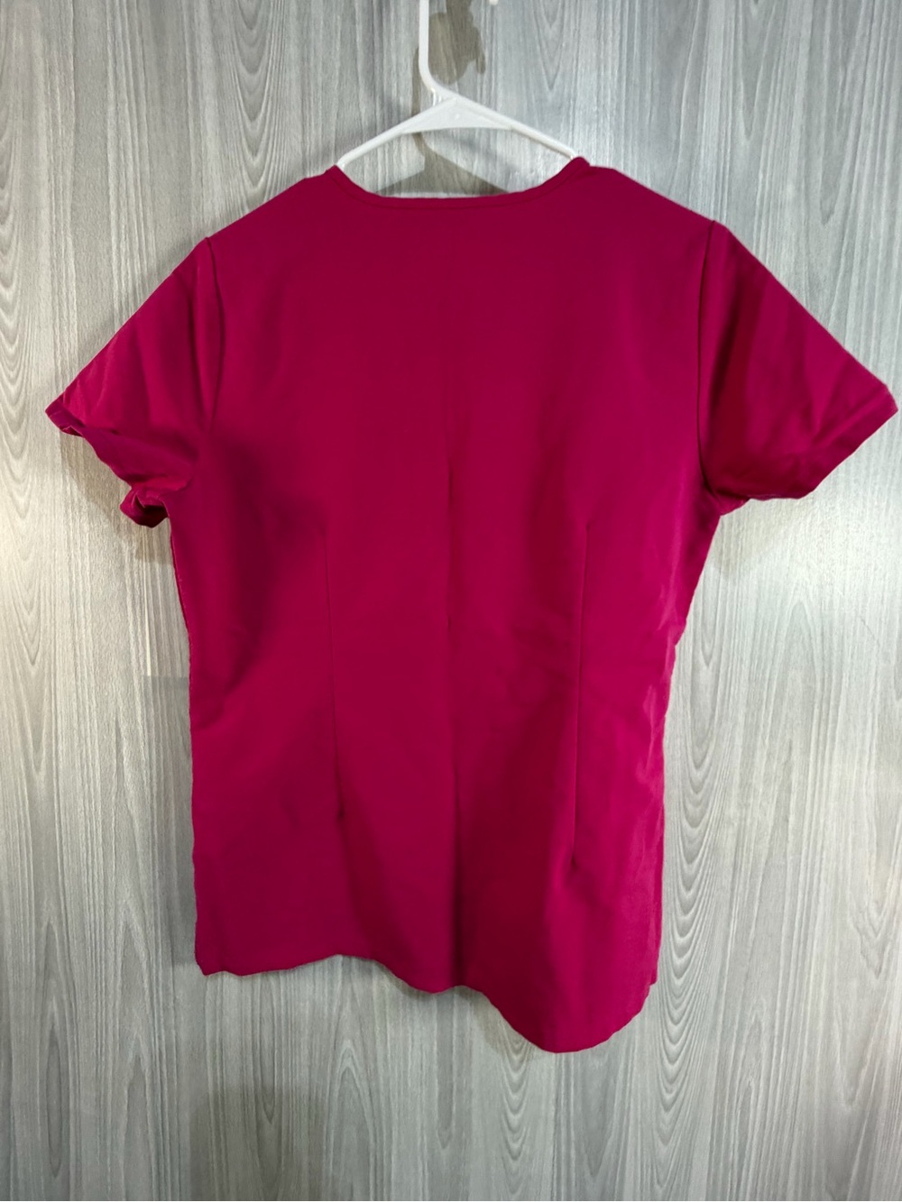 Figs Scrubs Women Top Technical Collection Pink Pocket Health Care Size Small - Picture 2 of 3
